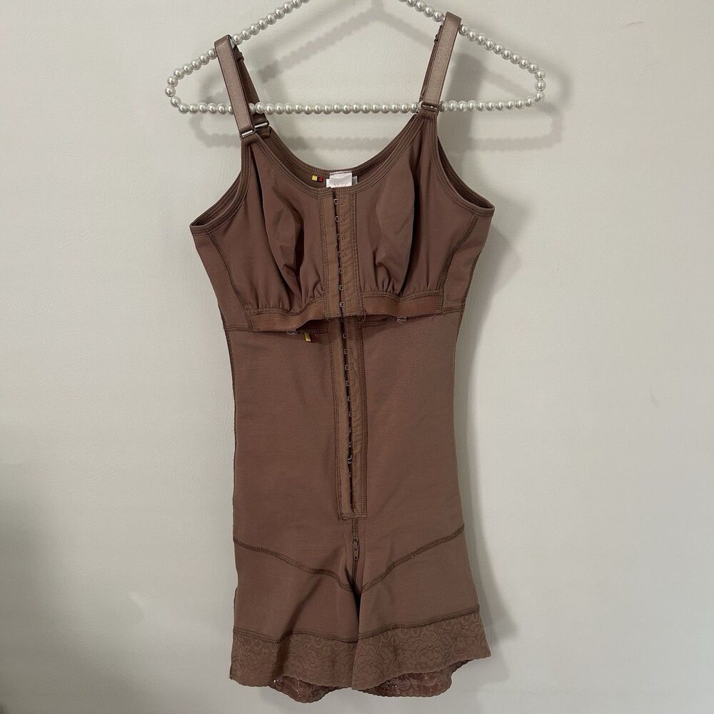 Vero Milan Colombian Faja Bodysuit Size Medium Brown Shapewear Adjustable